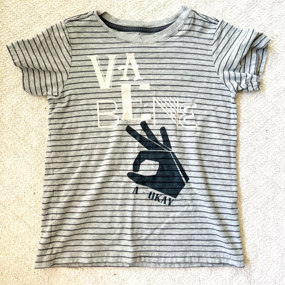 Tea Collection Gray Striped A-ok Boy’s T-Shirt Size 6-7
